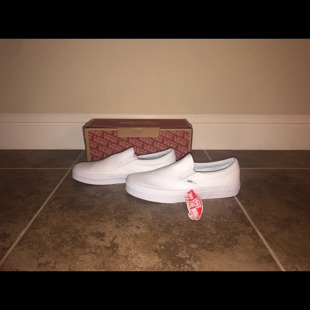 I’m selling classic Slip-On true white vans